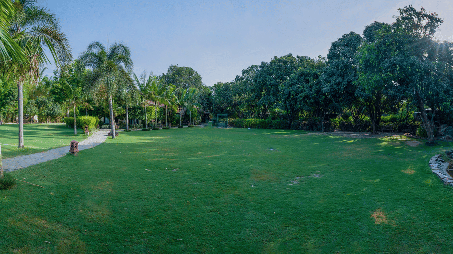 Corbett Wild Iris Spa & Resorts