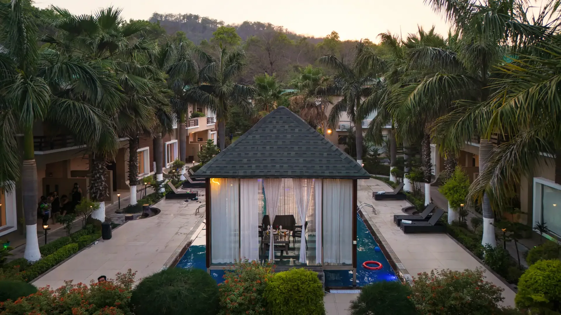 Maulik Mansion Resort — Ramnagar